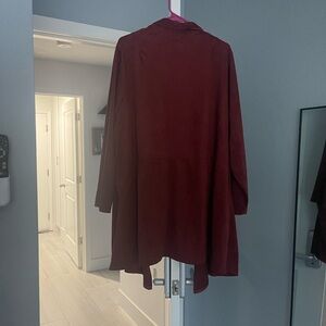 Color: Burgundy